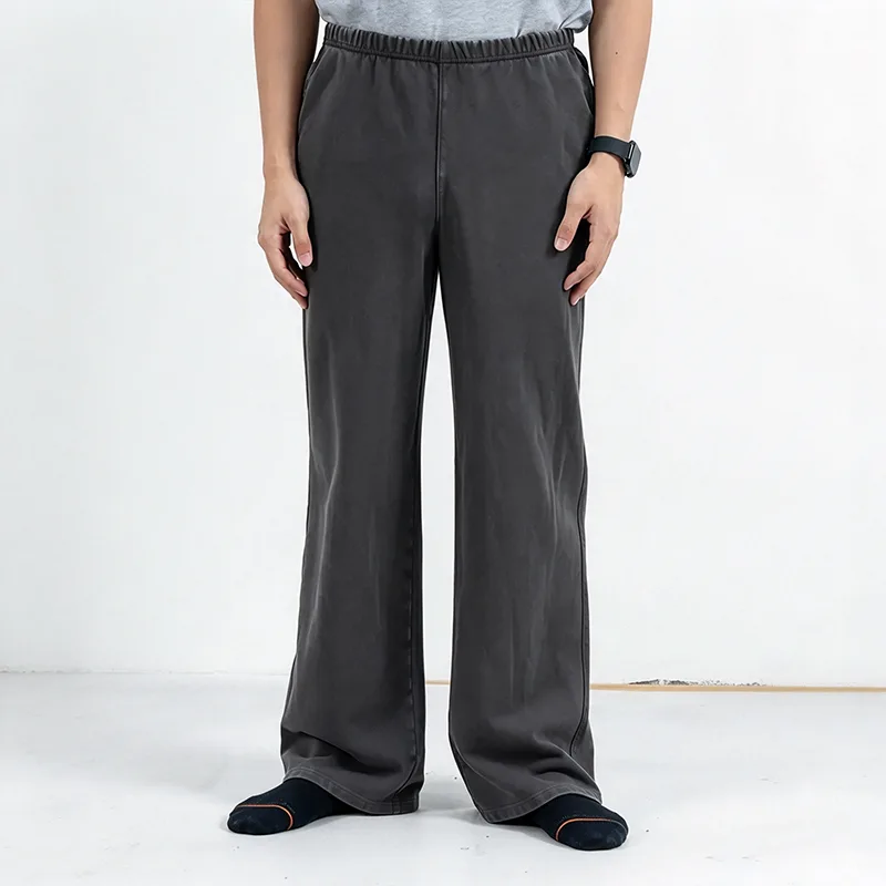 Pantalon de survêtement large anthracite avec coutures délavées